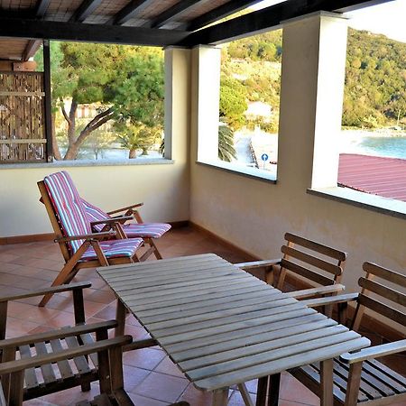 Ferienwohnung Le Soleil Spiaggia di Cavoli Exterior foto