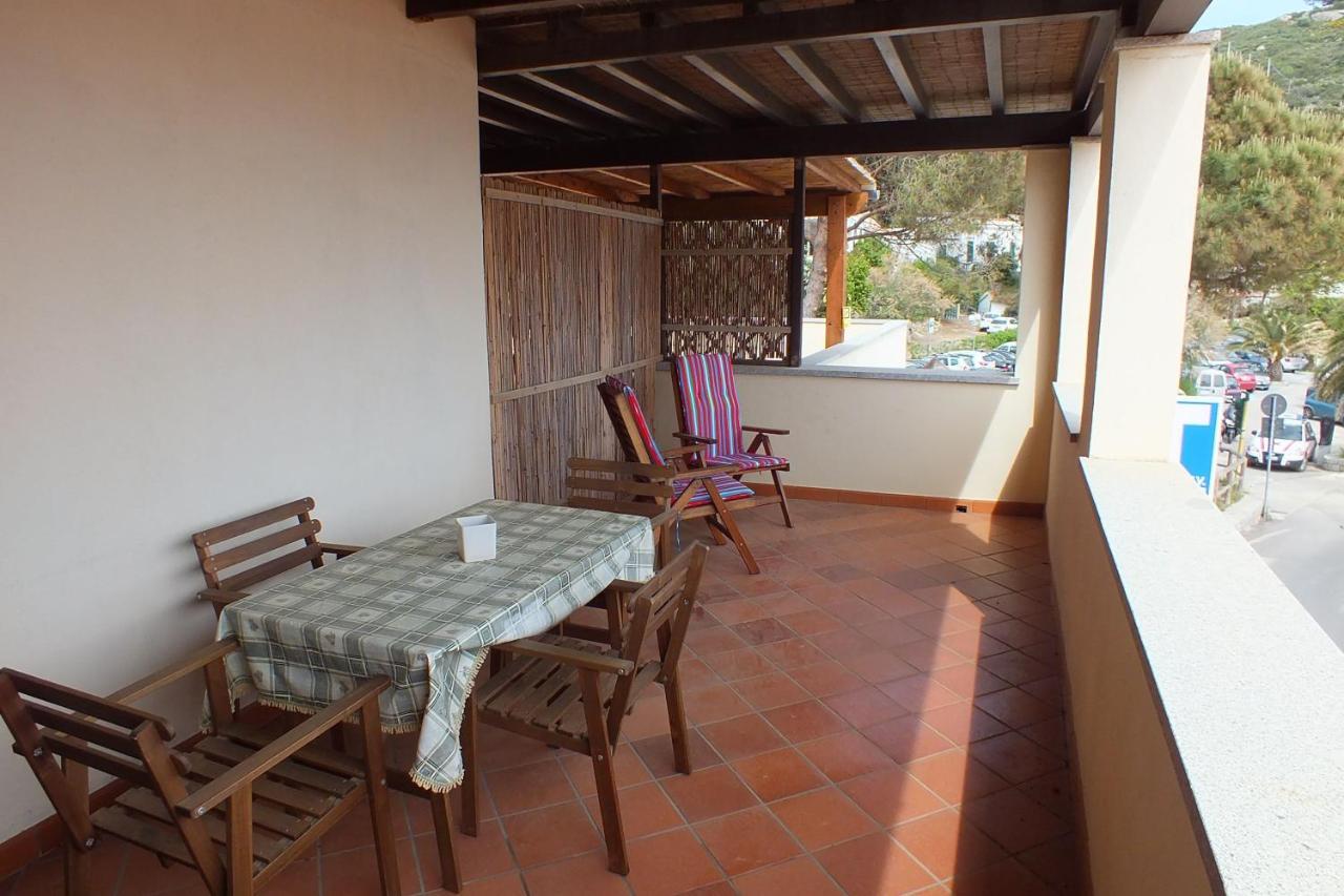 Ferienwohnung Le Soleil Spiaggia di Cavoli Exterior foto