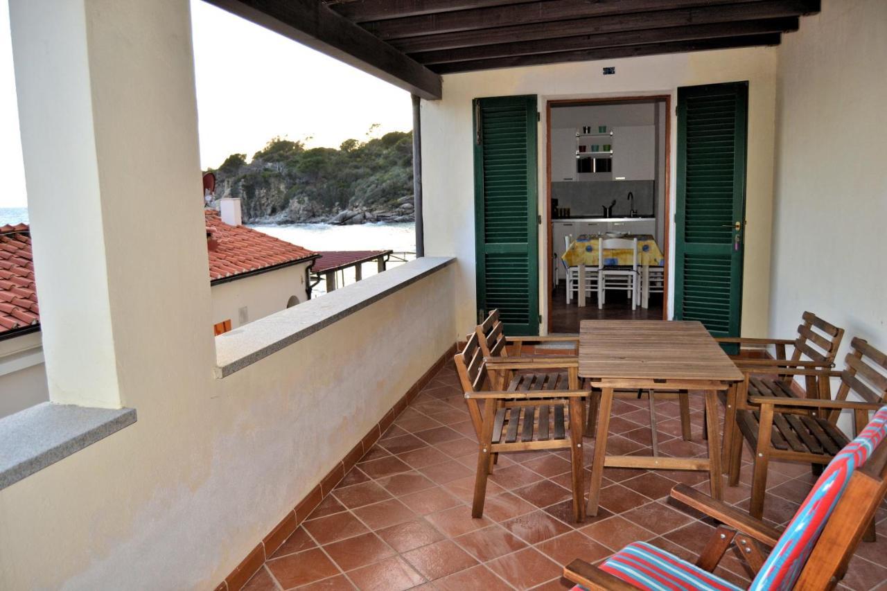 Ferienwohnung Le Soleil Spiaggia di Cavoli Exterior foto