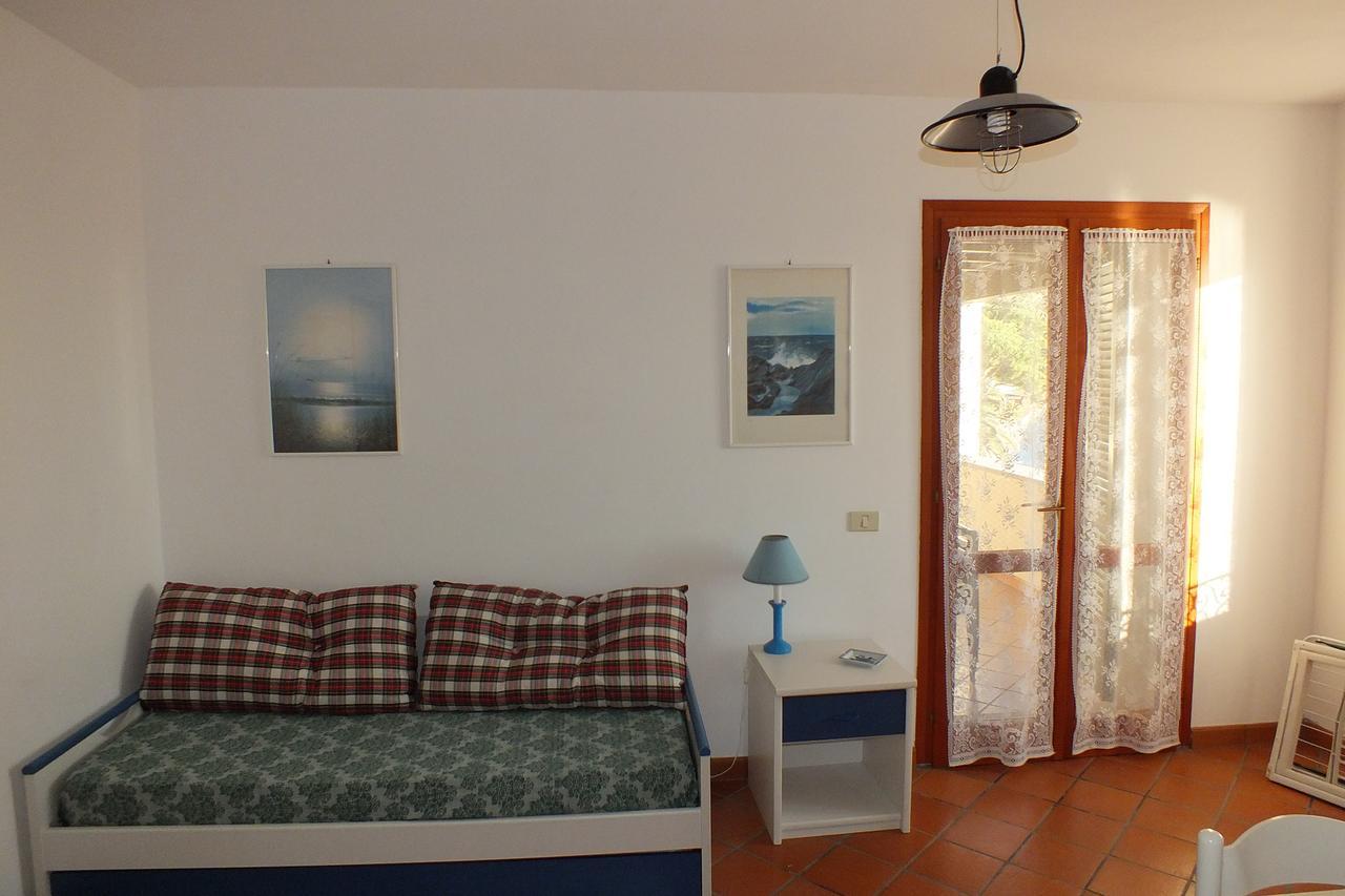 Ferienwohnung Le Soleil Spiaggia di Cavoli Exterior foto