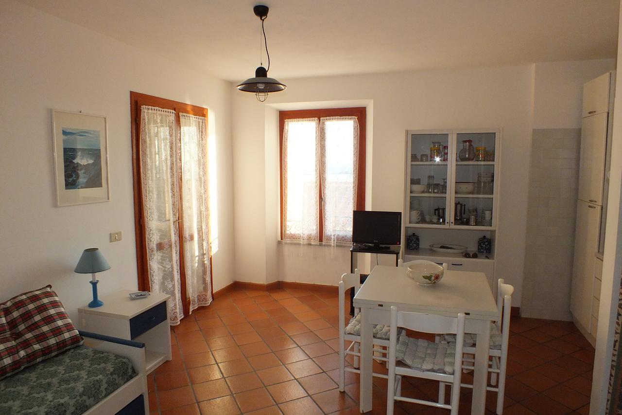Ferienwohnung Le Soleil Spiaggia di Cavoli Exterior foto